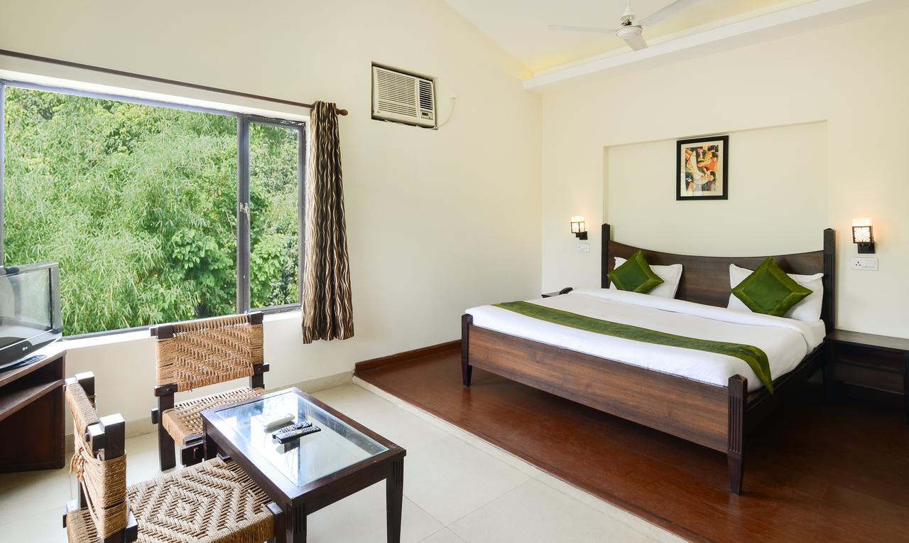 Corbett Aroma Park Hotel Рамнагар Екстериор снимка